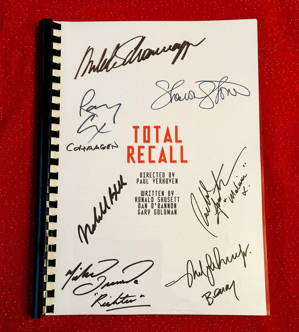 TOTAL RECALL Signed Movie Script, With Printed Cast Signatures, Autographs