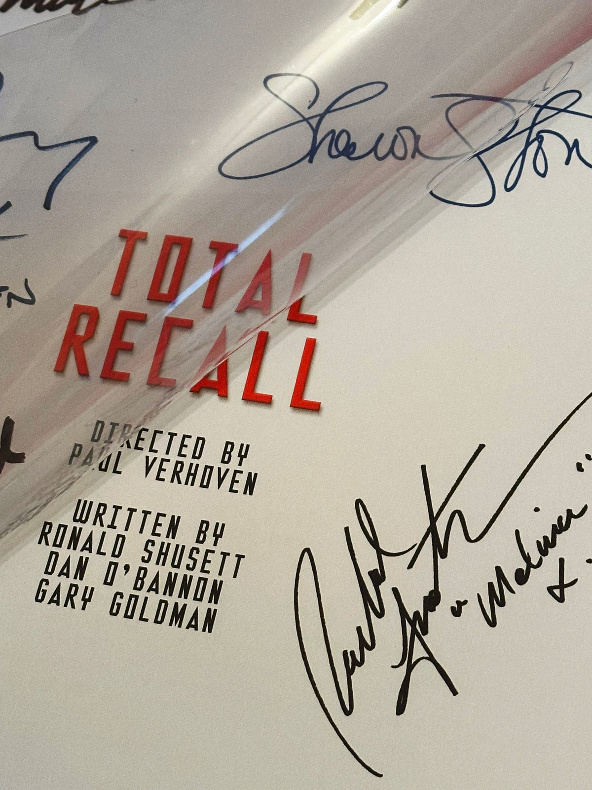 TOTAL RECALL Signed Movie Script, With Printed Cast Signatures, Autographs