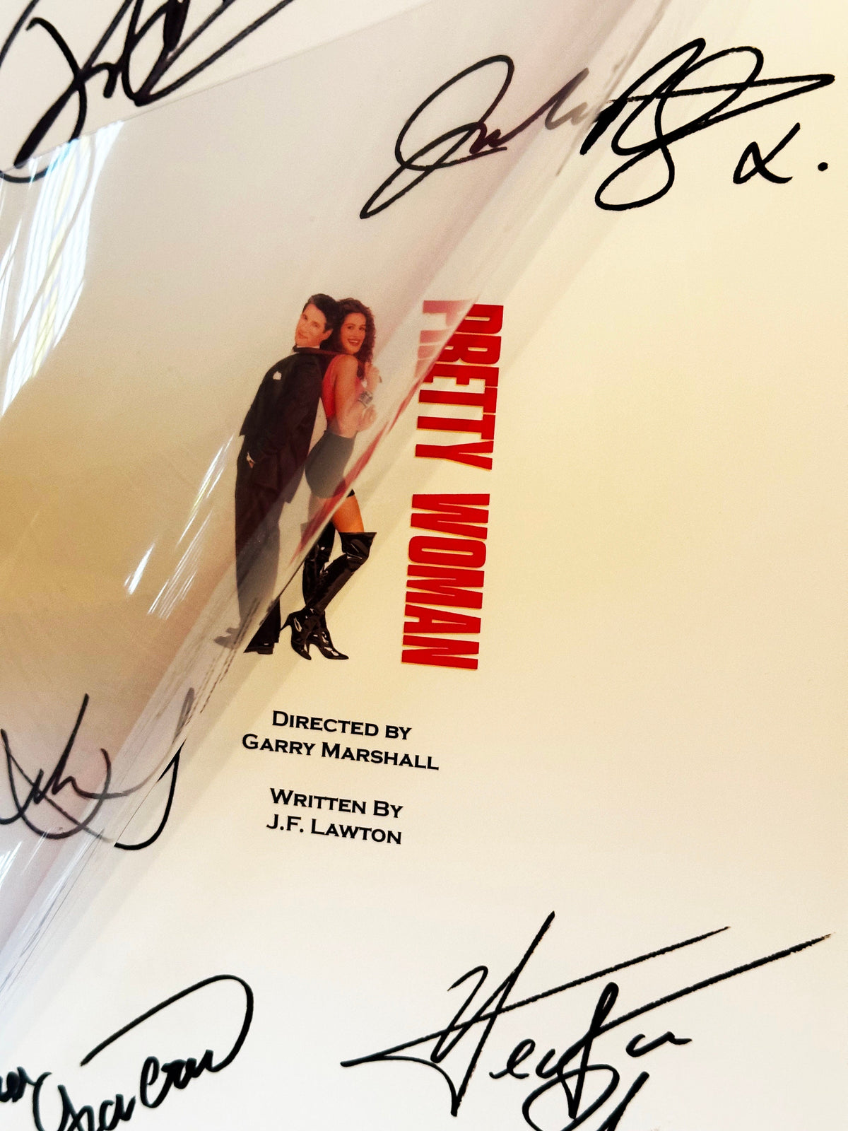 PRETTY WOMAN Movie Script, With Printed Cast Signatures, Autographs