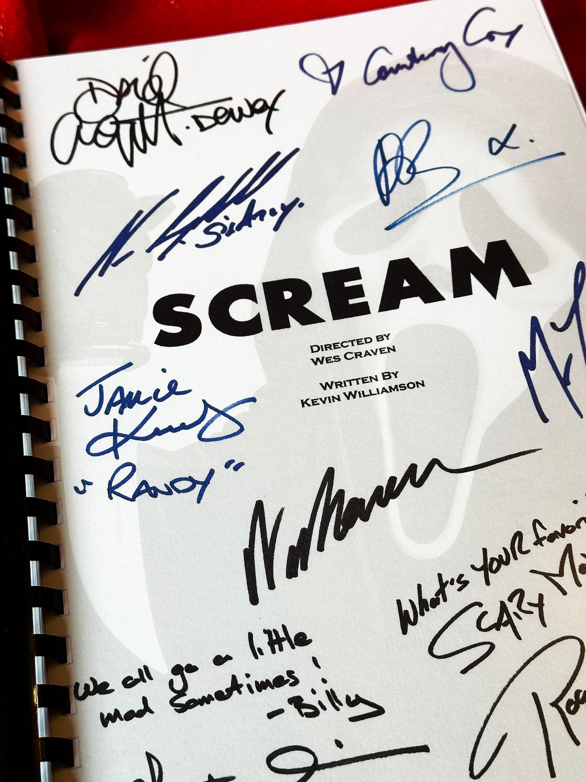SCREAM Movie Script, With Printed Cast Signatures, Autographs