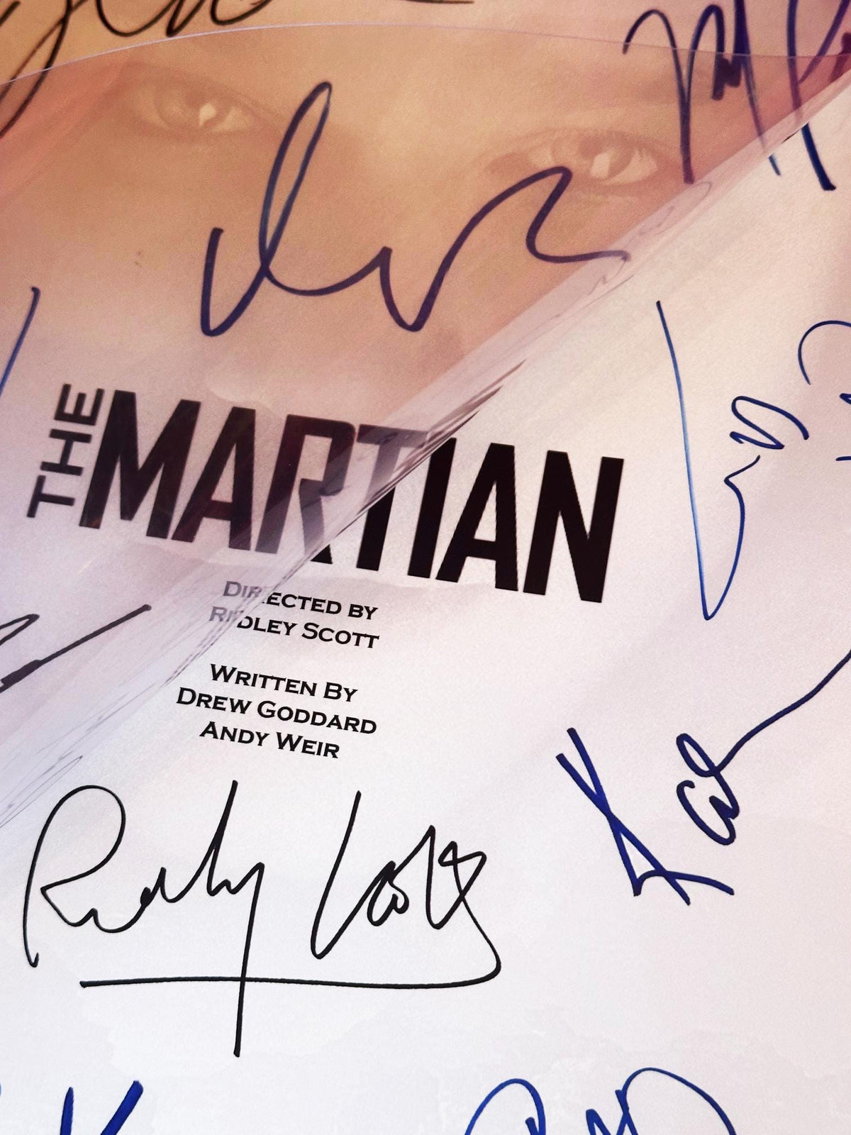 THE MARTIAN Signed Movie Script, With Printed Cast Signatures, Autographs