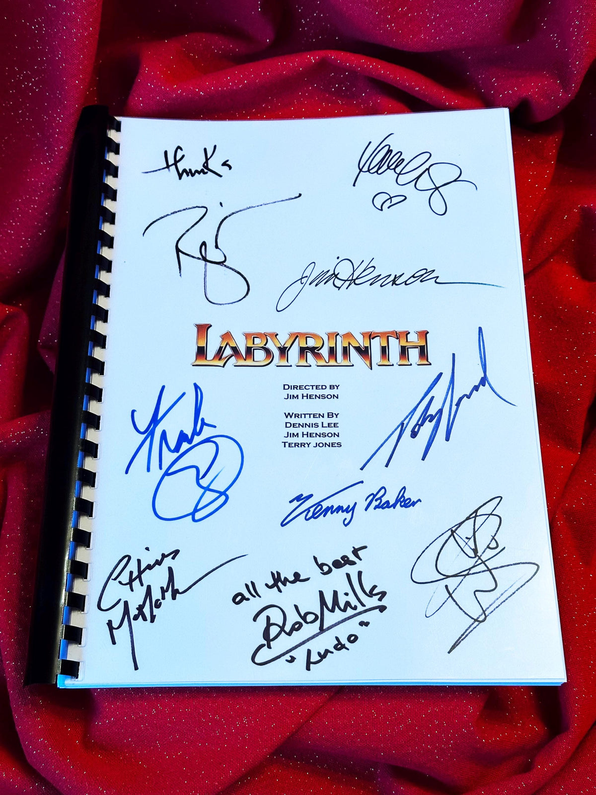 LABYRINTH Movie Script, With Printed Cast Signatures, Autographs