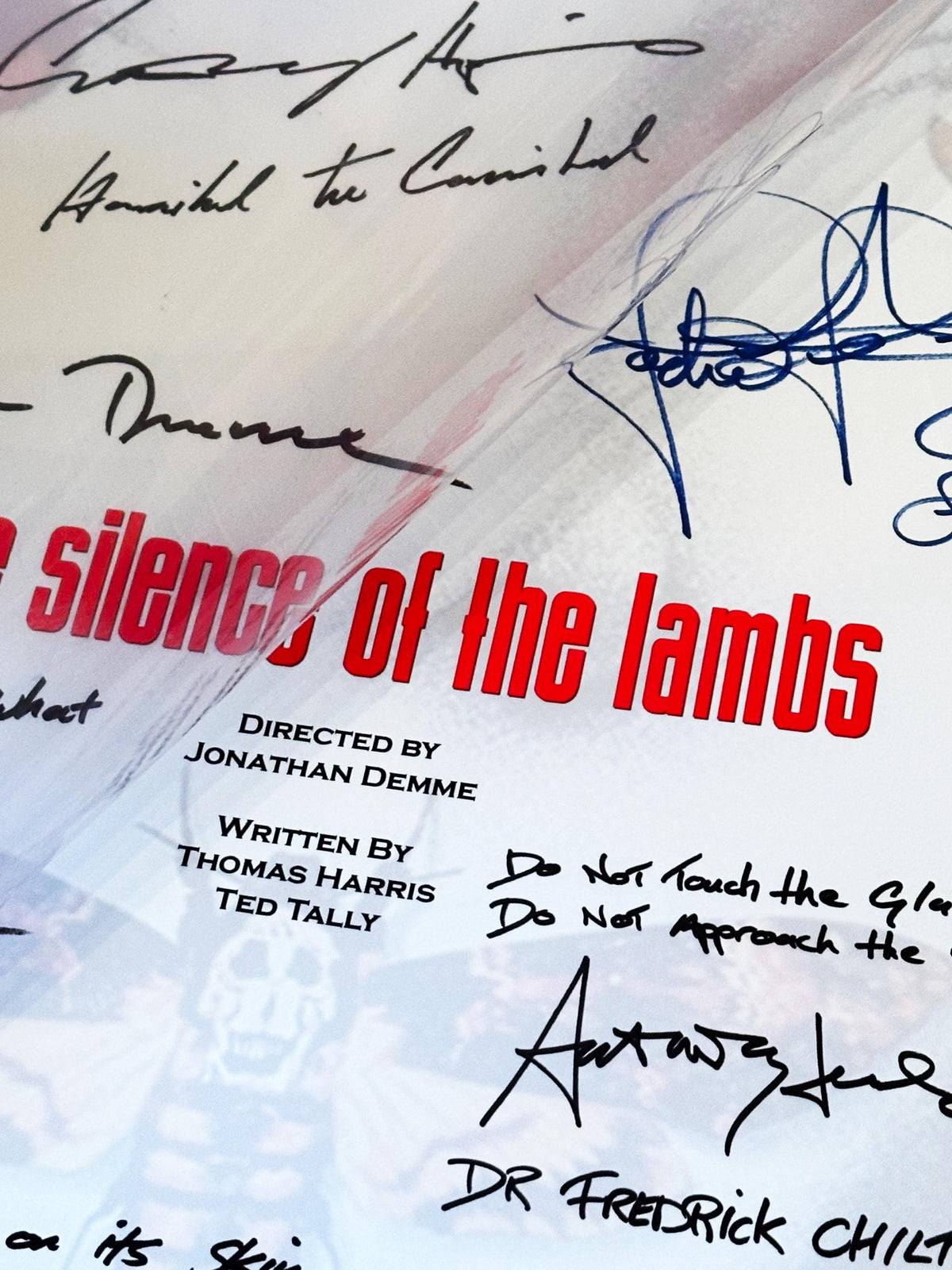 SILENCE Of The LAMBS  Movie Script, With Printed Cast Signatures, Autographs