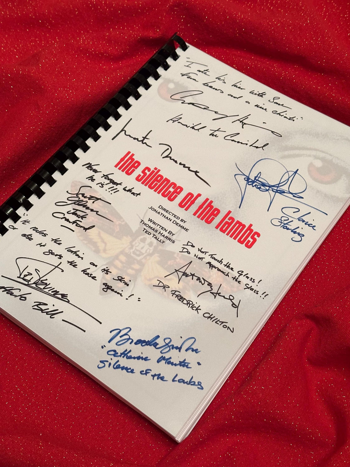 SILENCE Of The LAMBS  Movie Script, With Printed Cast Signatures, Autographs