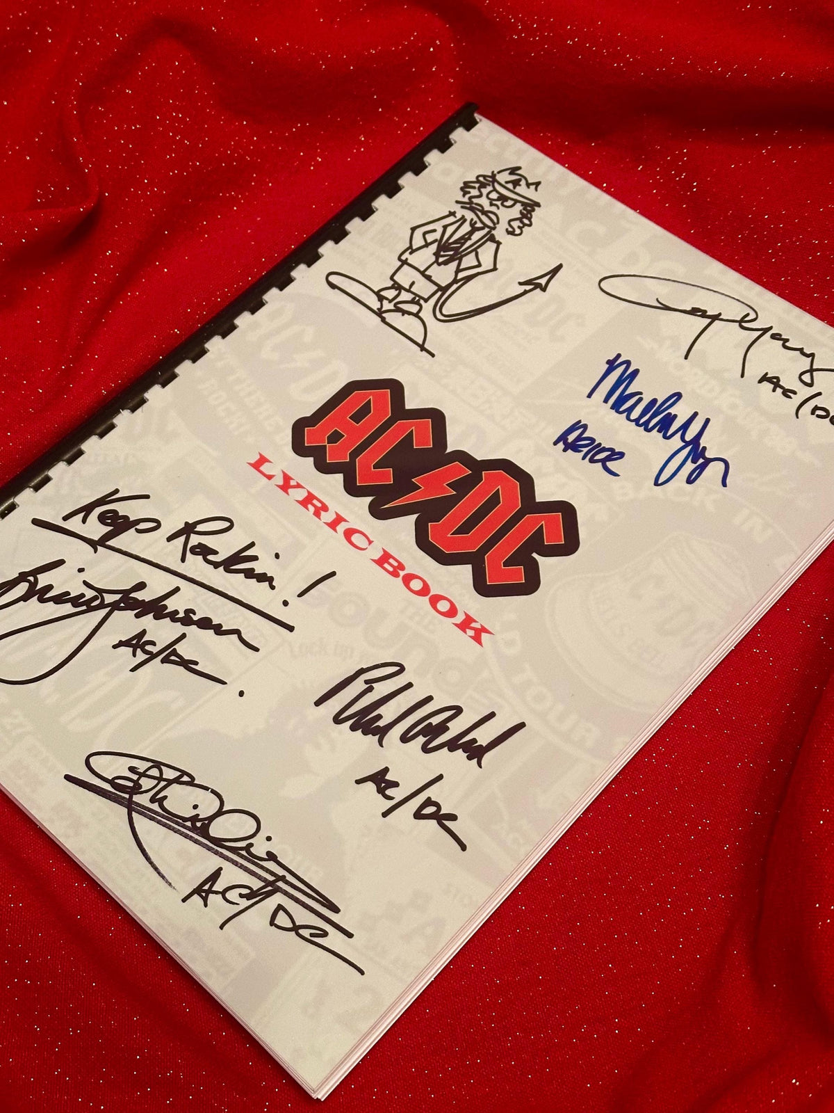 AC, DC, Lyric Book, With Printed Cast Signatures, Autographs