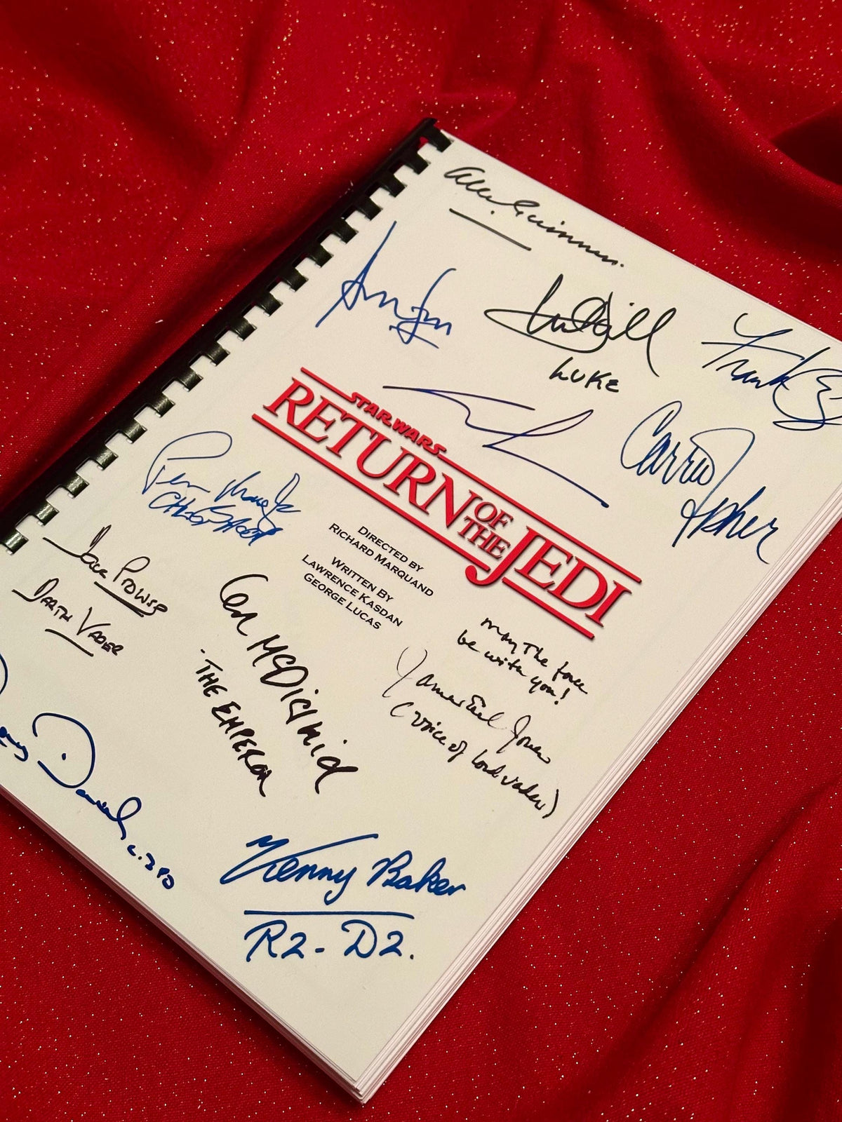 RETURN, JEDI Signed Movie Script, With Printed Cast Signatures, Autographs