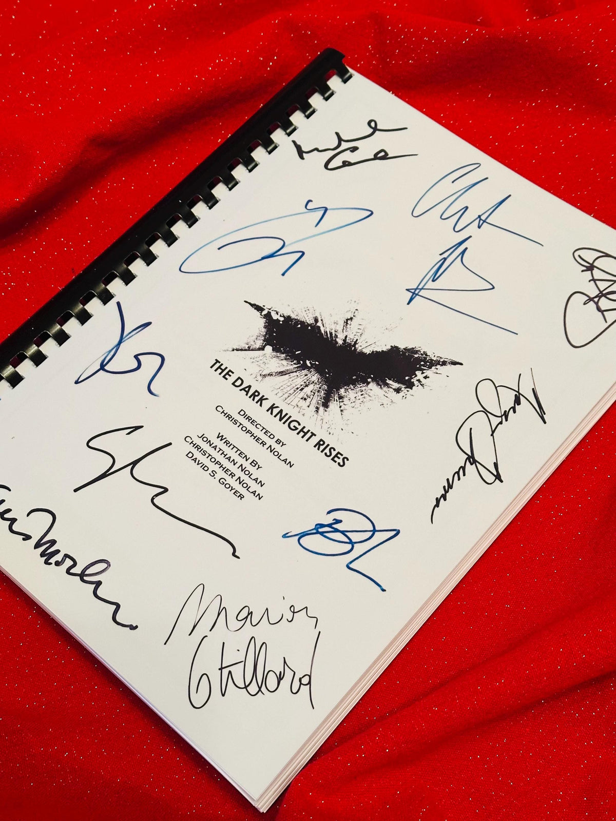 D KNIGHT RISES Movie Script, With Printed Cast Signatures, Autographs