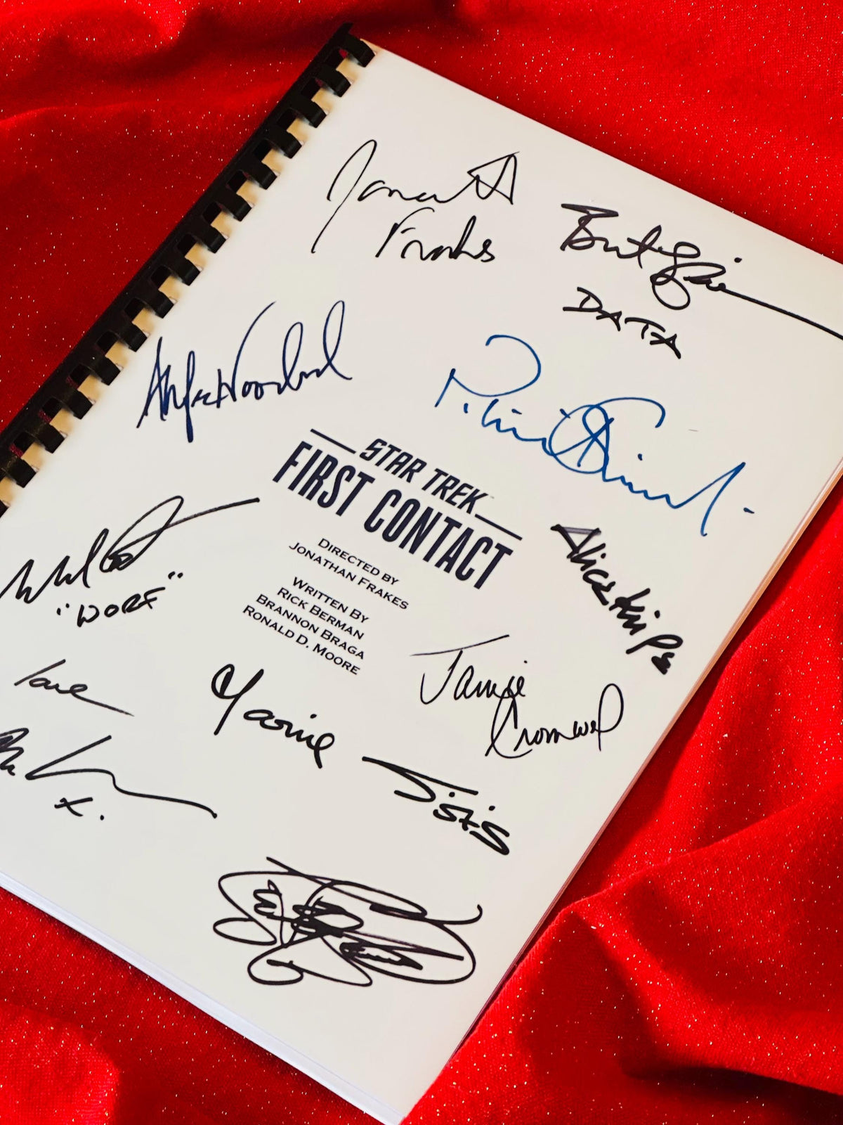 TREK First Contact Signed Movie Script, With Printed Cast Signatures, Autographs