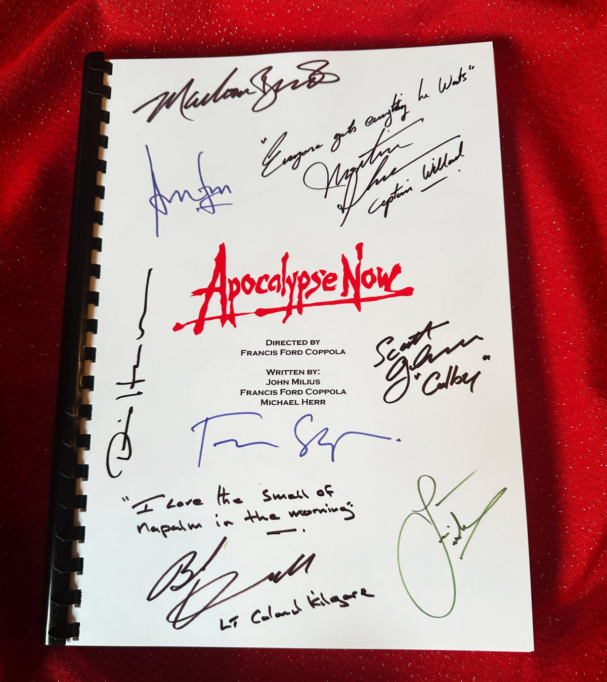 APOCALYPSE, NOW, Movie Script, With Printed Cast Signatures, Autographs