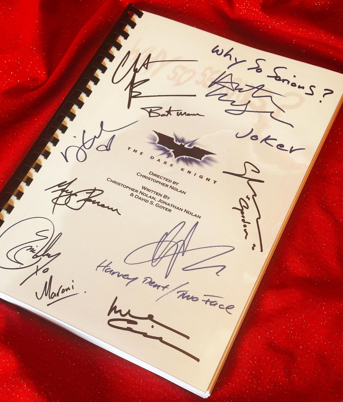 DARK, KNIGHT, Movie Script, With Printed Cast Signatures, Autographs