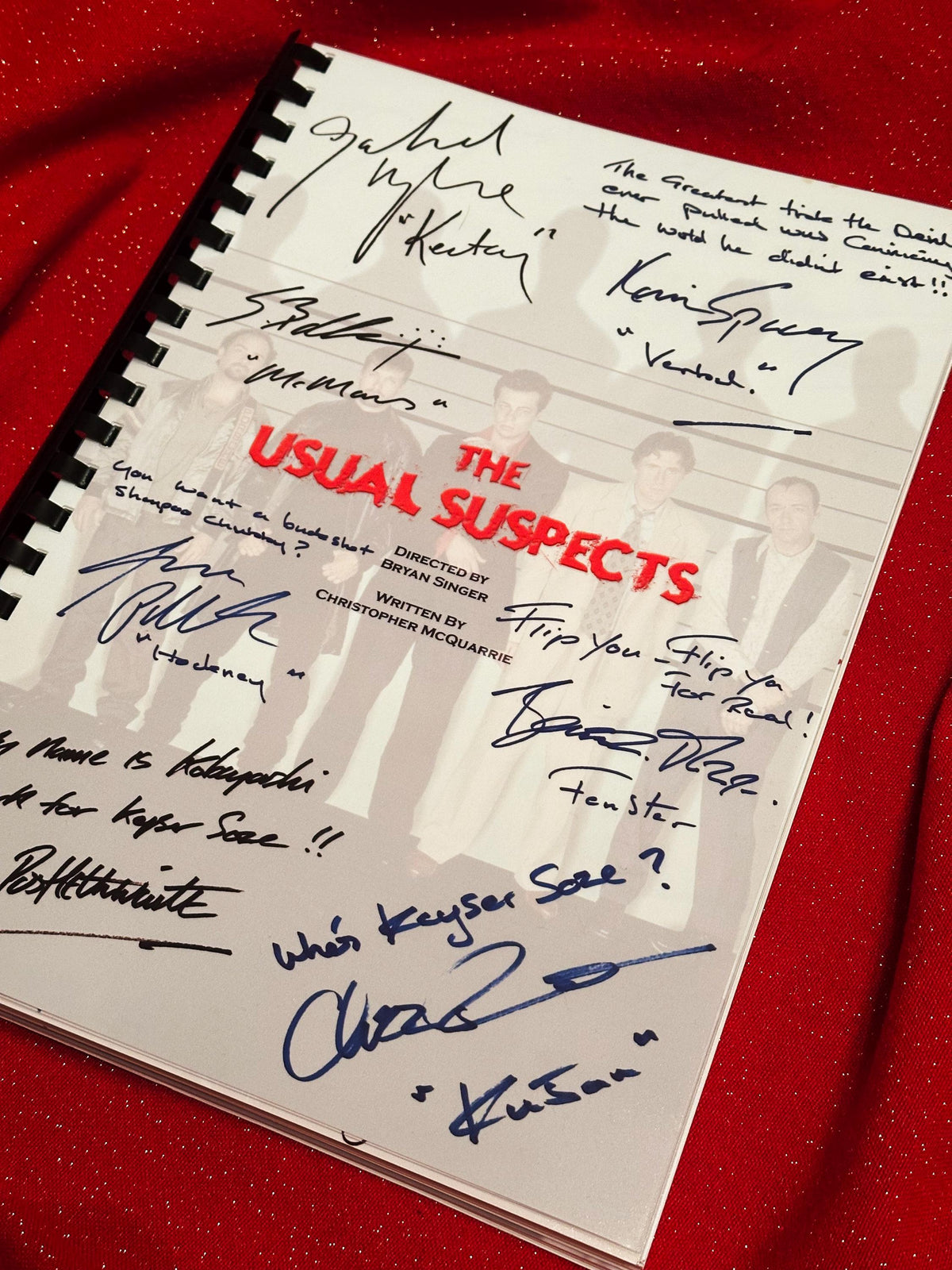 THE USUAL SUSPECTS, Movie Script, With Printed Cast Signatures, Autographs