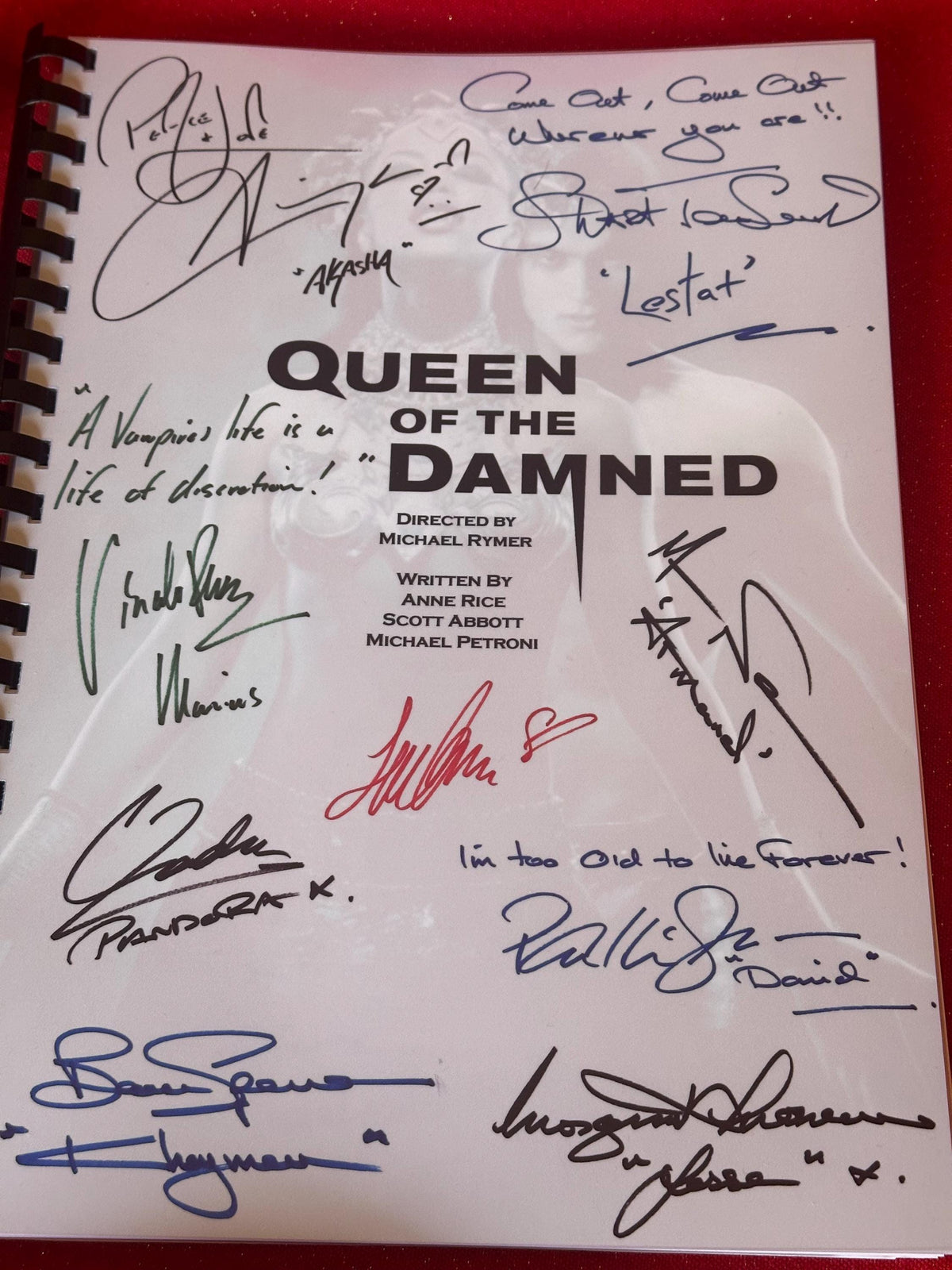 QUEEN, Of The, DAMNED Movie Script, Early Draft, NOT Final Draft, With Printed Cast Signatures, Autographs