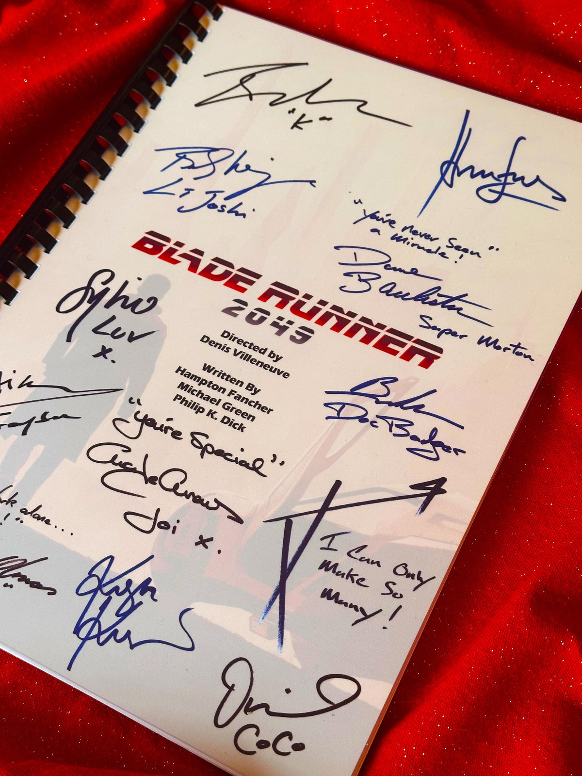 BLADE, RUNNER, 2049 Movie Script, With Printed Cast Signatures, Autographs