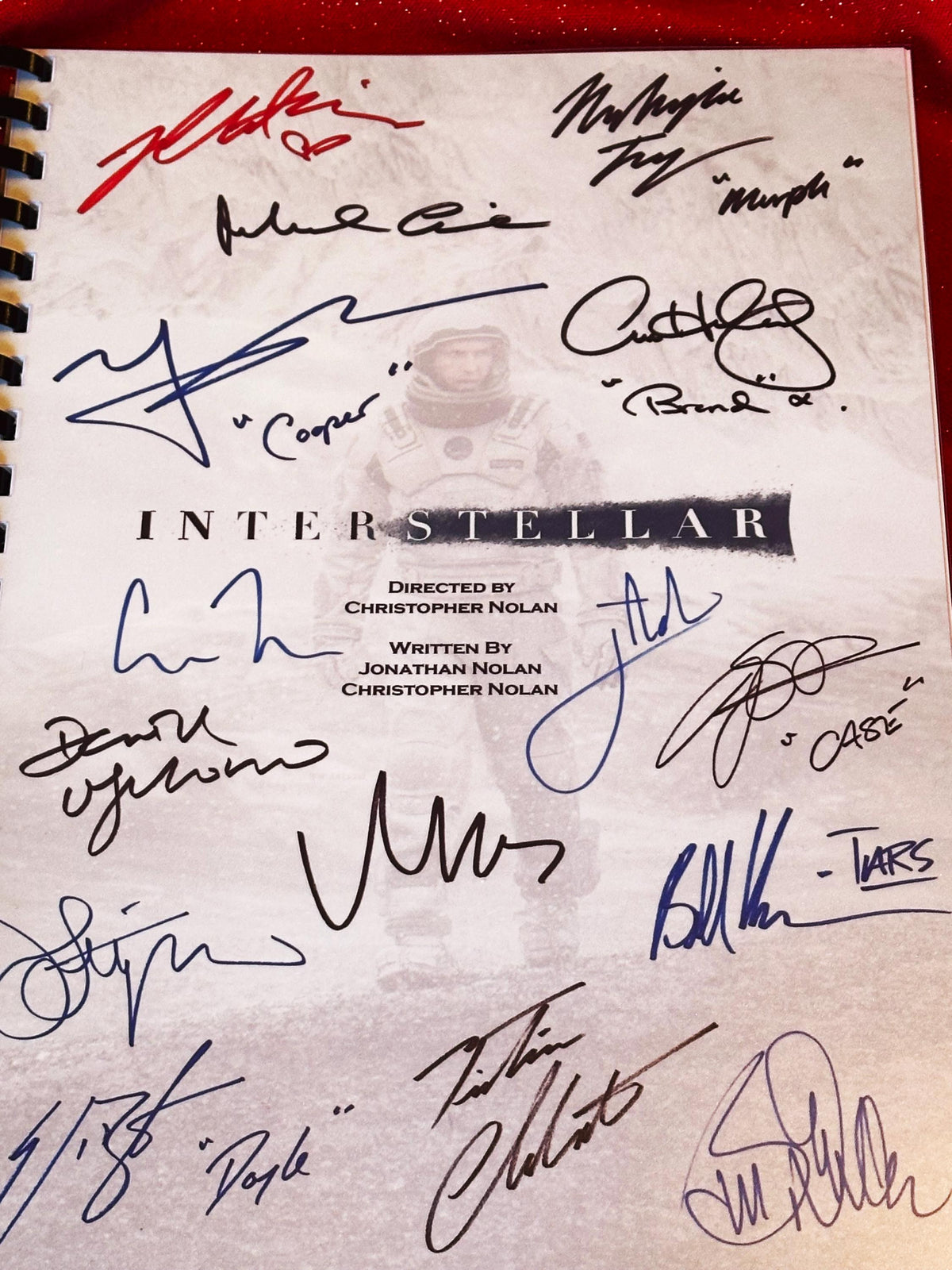 INTERSTELLA Movie Script, With Printed Cast Signatures, Autographs
