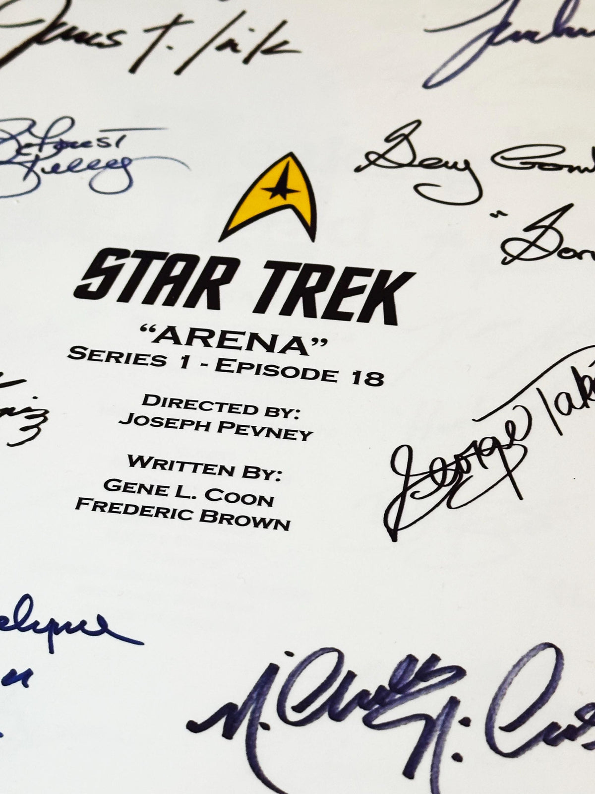 TREK TV Series Script, ARENA With Printed Cast Signatures, Autographs