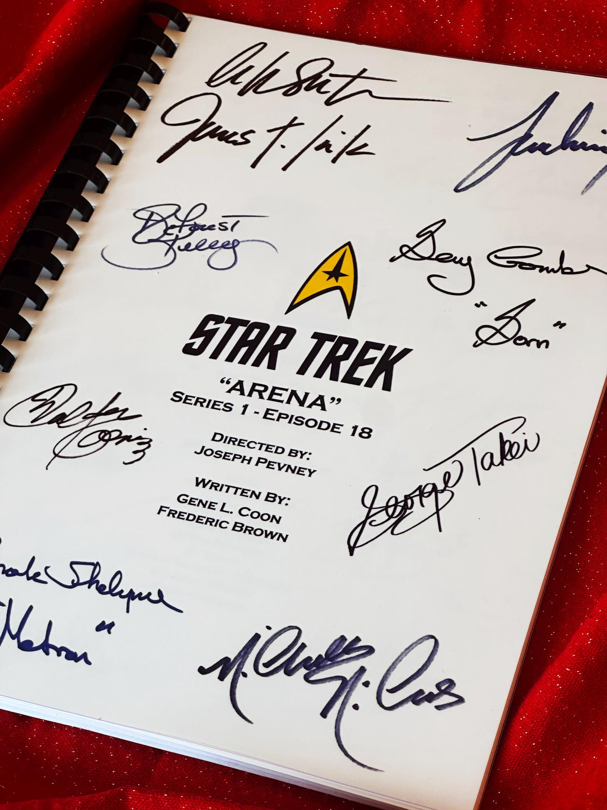 TREK TV Series Script, ARENA With Printed Cast Signatures, Autographs